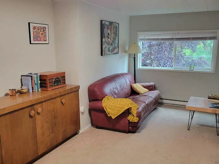 417 NW 42nd St #1/2 — Photo 4
