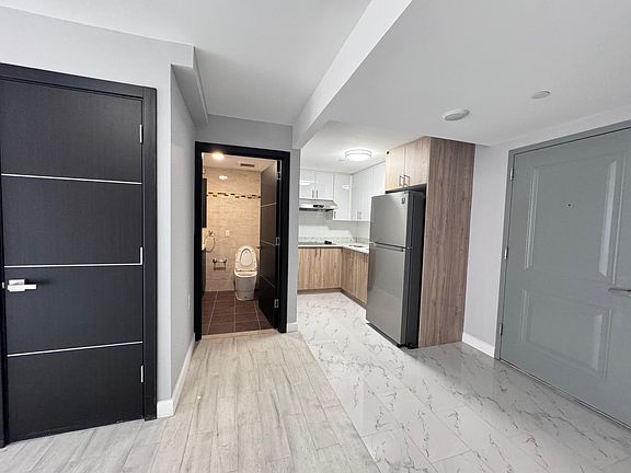 4th image of 3520 146th St #3E