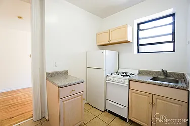 Rented by City Connections Realty