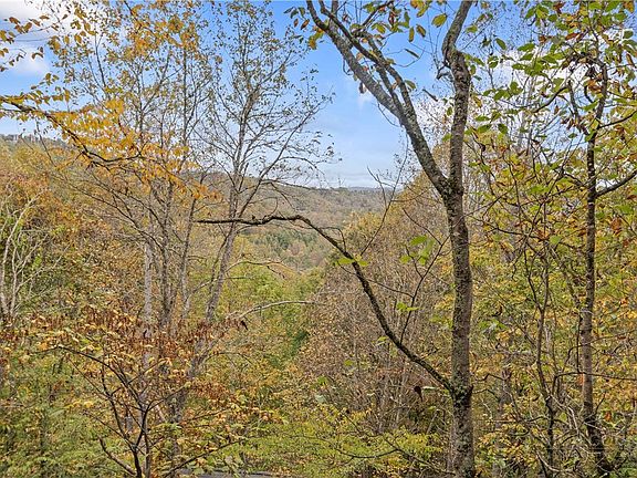 4th image of 265 Leatherwood Road