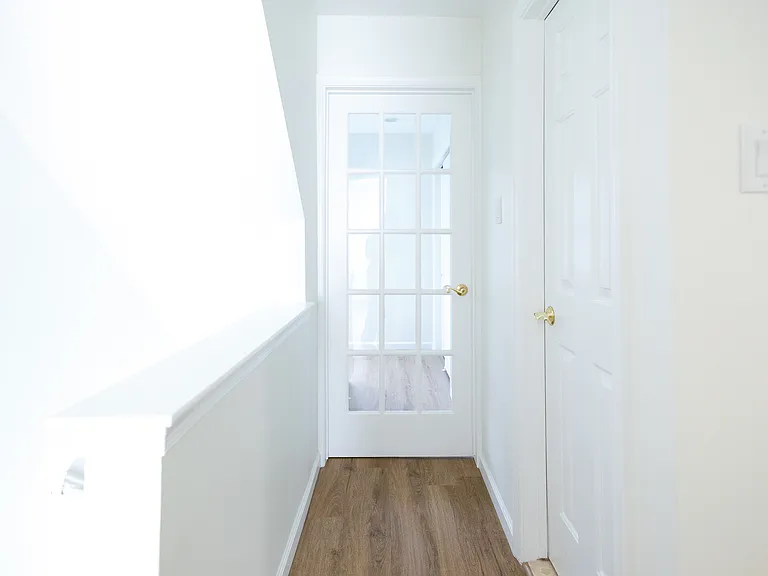 1521 Margaret Ct — Photo 27