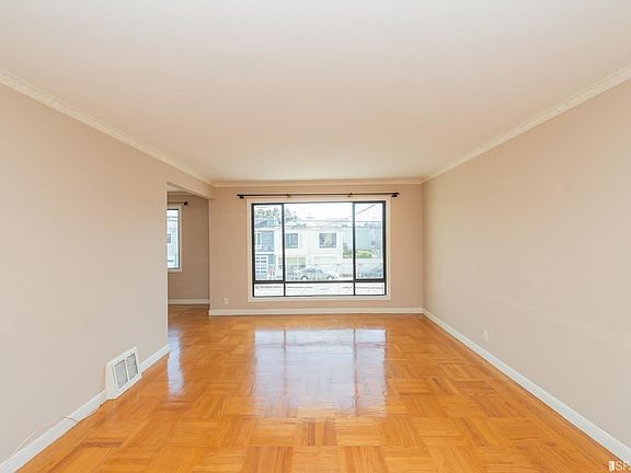 4th image of 2332-2334 Vicente St