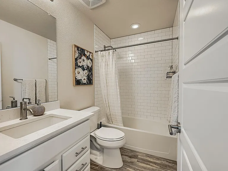 5813 N Boston St — Photo 14