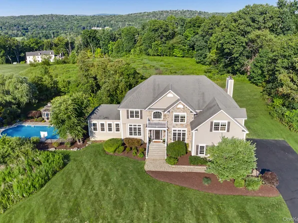 125 Frost Hill Road, Pleasant Valley, NY 12569