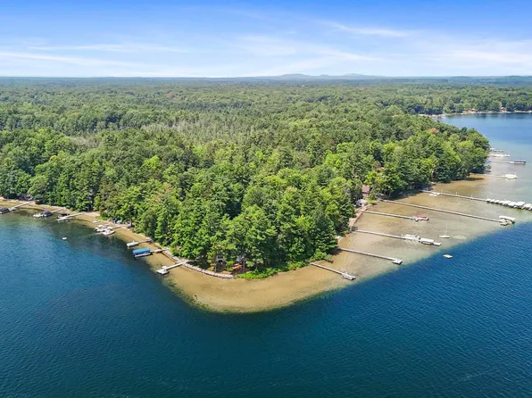 620 Lakewood Rd, Traverse City, MI 49685