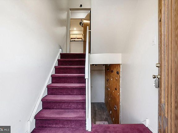 4th image of 12062 Abby Rd