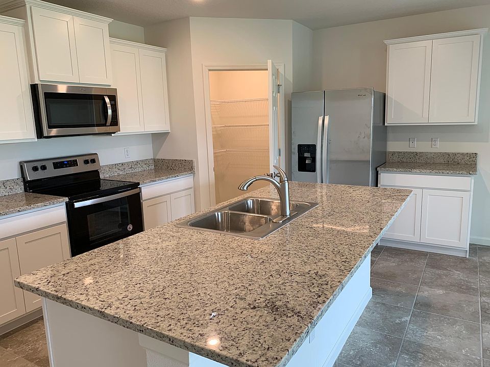 2nd image of 10475 SW Toren Way