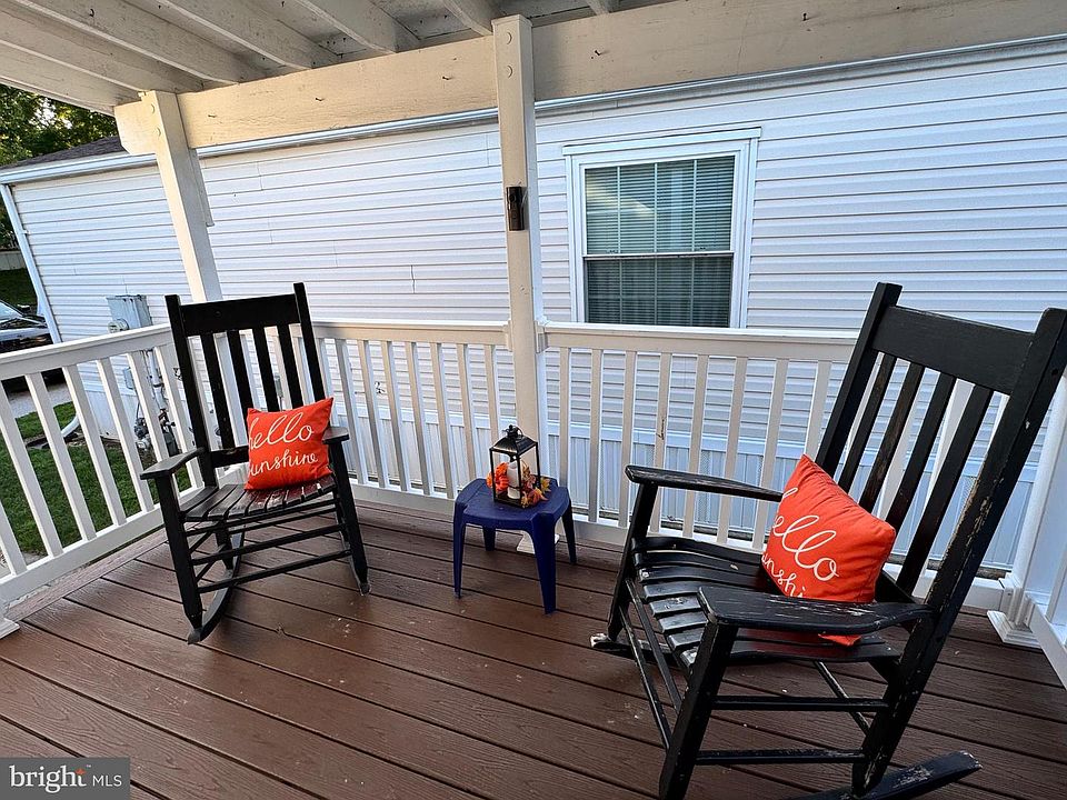 1st image of 38 Rosewood Ln