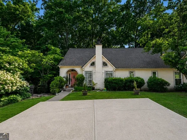 4135 Lake Mist Dr NW, Kennesaw, GA 30144