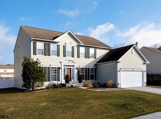 302 Blossom Cir, Egg Harbor Township, NJ 08234