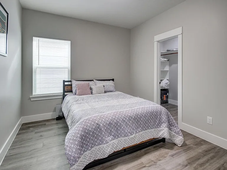 9305 Tower St — Photo 24