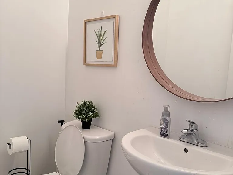 64 Lyle Dr — Photo 17