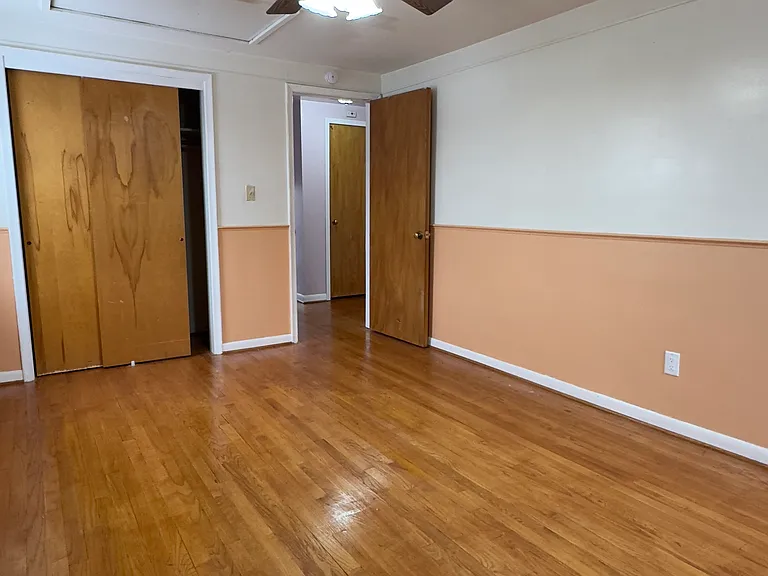 18270 Spring Ct S — Photo 18