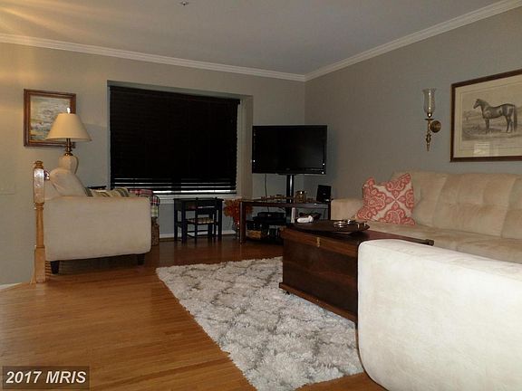 3rd image of 506 Francis Nicholson Way