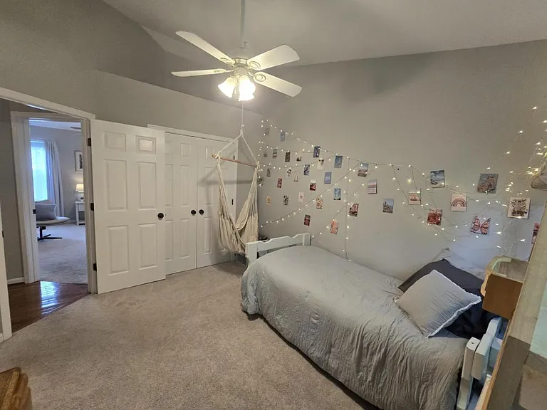 42 Charleston Ct — Photo 20
