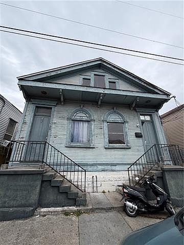 1st image of 2725 Orleans Ave