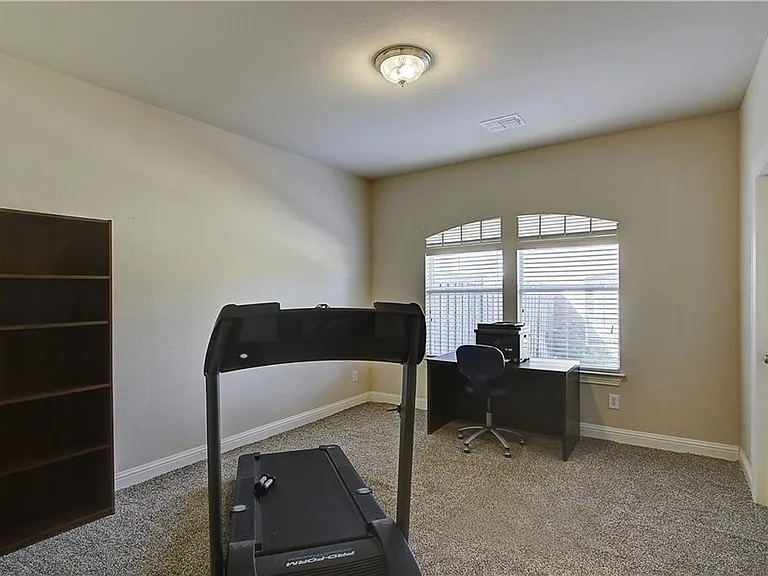 6917 Shady View Ct — Photo 17
