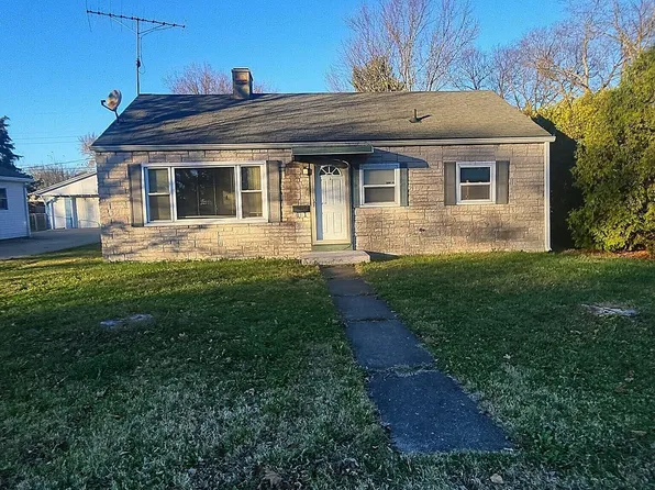 3128 13th St, Columbus, IN 47201