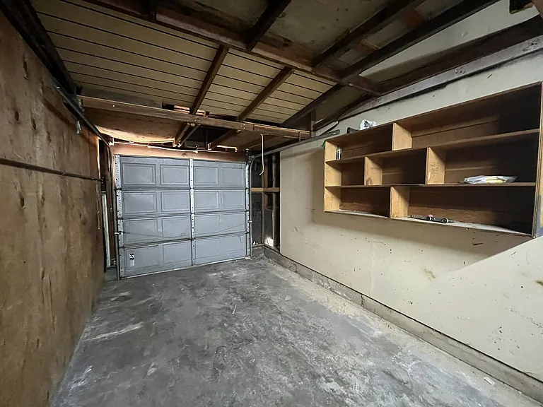 6415-6417 San Stefano St — Photo 47