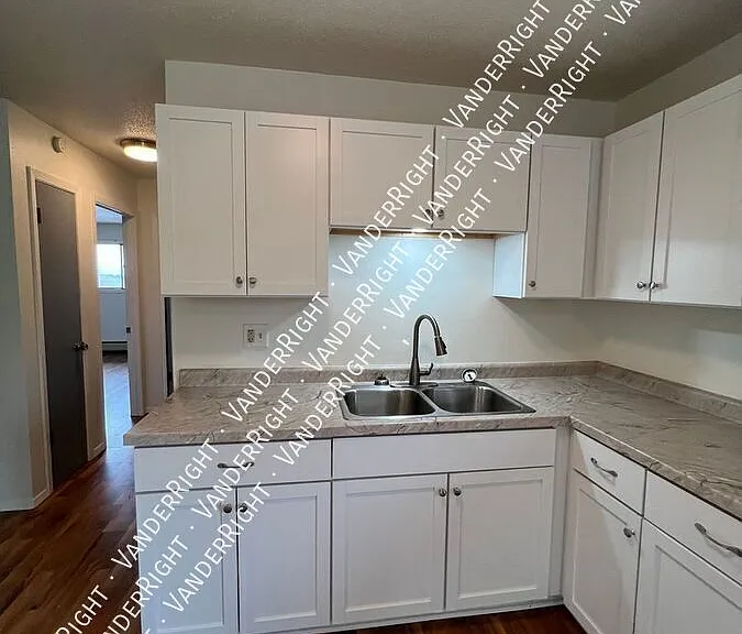1209 S Cleveland Ave #2 — Photo 4
