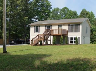390 Neal Davis Rd, Ringgold, VA 24586