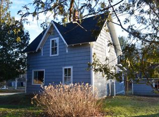 31 South St, Ellsworth, ME 04605