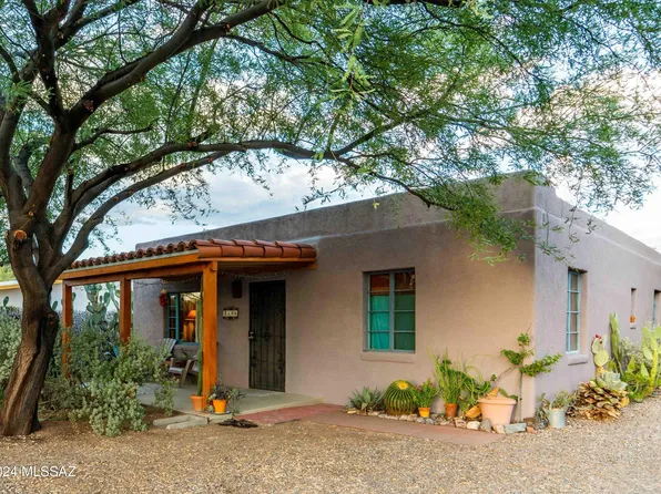 2208 N Fair Oaks Ave, Tucson, AZ 85712