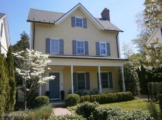 65 Sherwood Pl, Greenwich, CT 06830