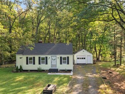 15 Davis Rd, Scituate, RI, 02857