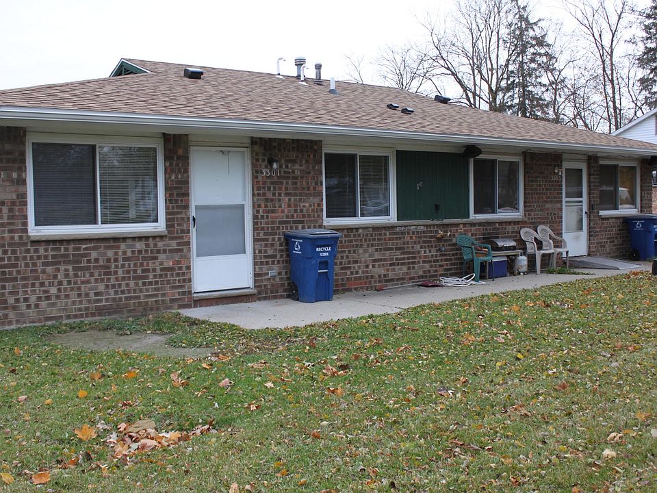 3243 is the far unit