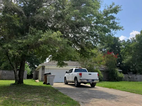 7032 Jacobsview Ln, Milton, FL 32570