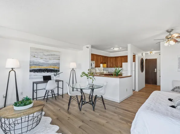 78 10th St E Unit 2807, Saint Paul, MN 55101