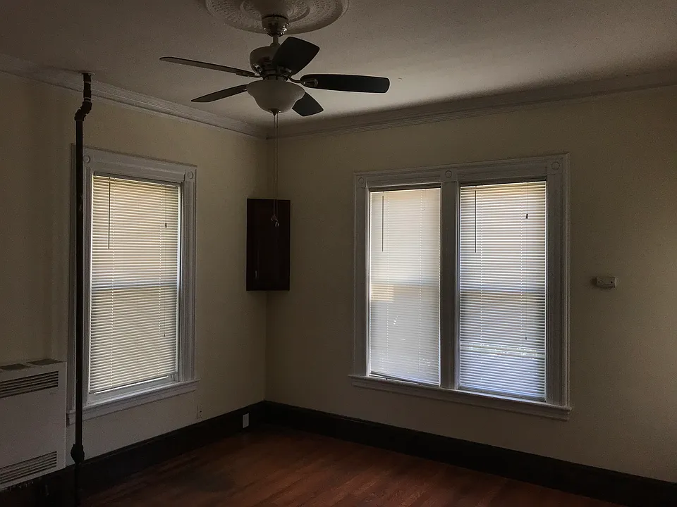 14 Beacon St #1