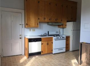 234 Rainbow Rd APT 1, Windsor, CT 06095