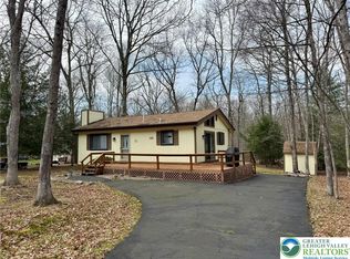 139 Towamensing Trl, Albrightsville, PA 18210