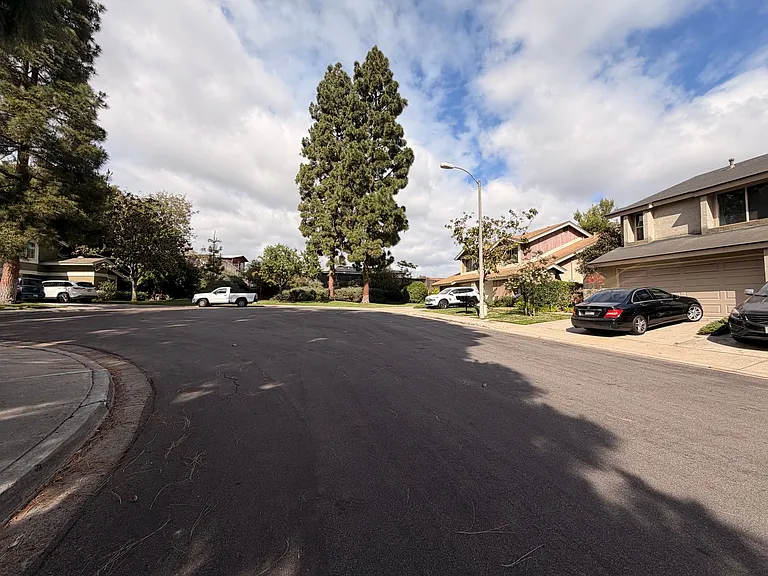 3687 Cactusridge Ct — Photo 31