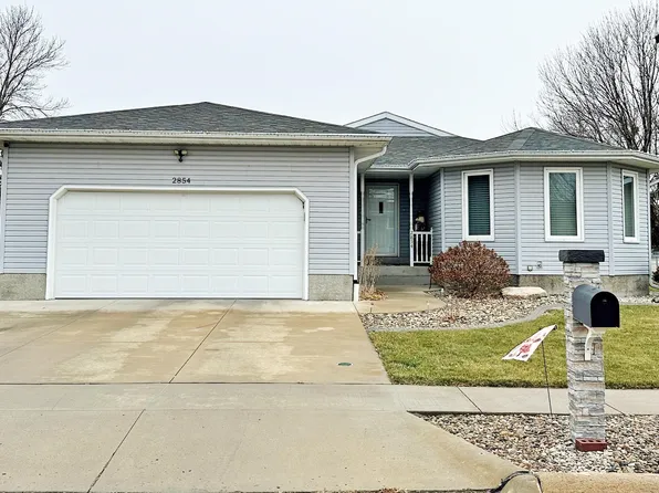 2854 41st Ave, Columbus, NE 68601