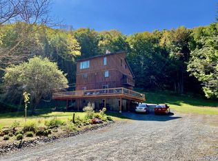 66 Station Hill Rd, Prompton, PA 18456