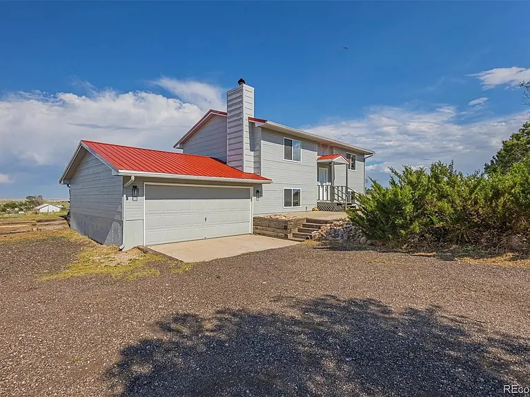 4355 Black Water Ct — Photo 13