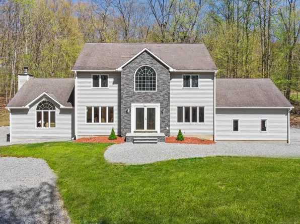43 Tram Drive, Oxford, CT 06478