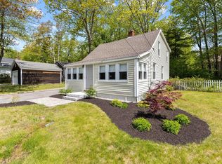 63 Underwood Road, Falmouth, ME 04105