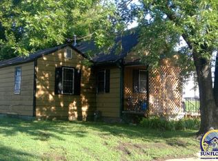 1023 SE Hancock St, Topeka, KS 66607