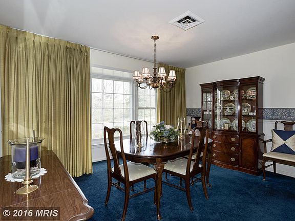 5th image of 1032 Placid Ct