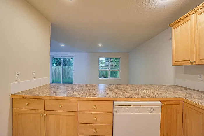 13911 NE 7th Ct — Photo 17