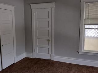 1320 Home Pl APT 1, Rockford, IL 61104