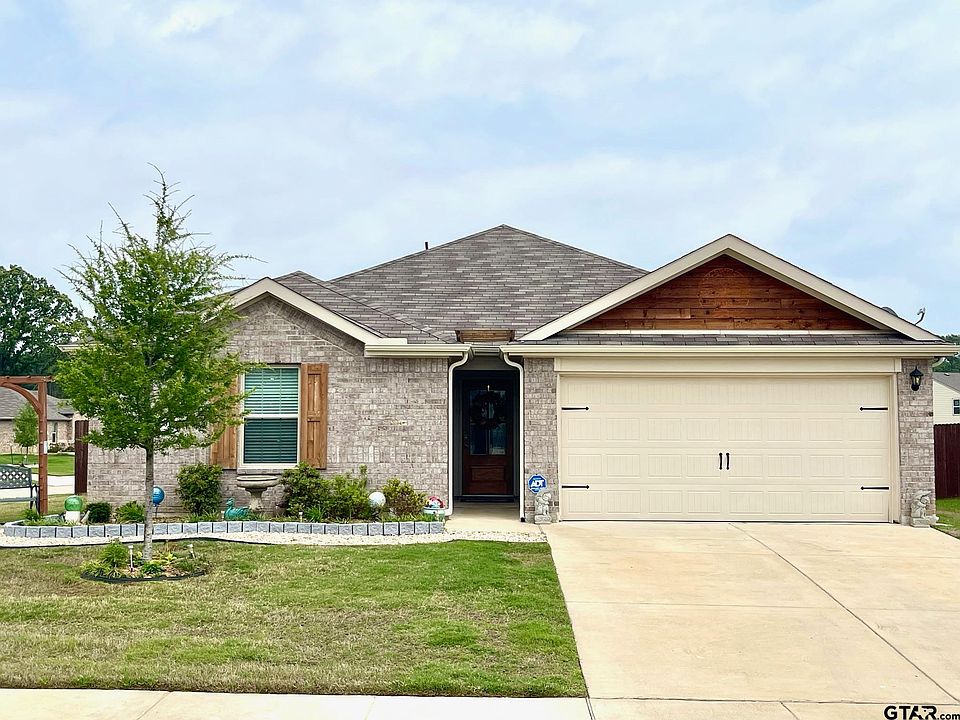 1st image of 1206 Hidden Valley Dr