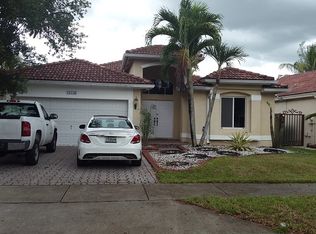 16358 SW 68th Ter, Miami, FL 33193