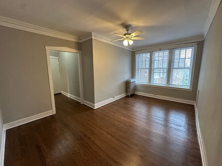 7018 N Sheridan Rd #3G — Photo 2
