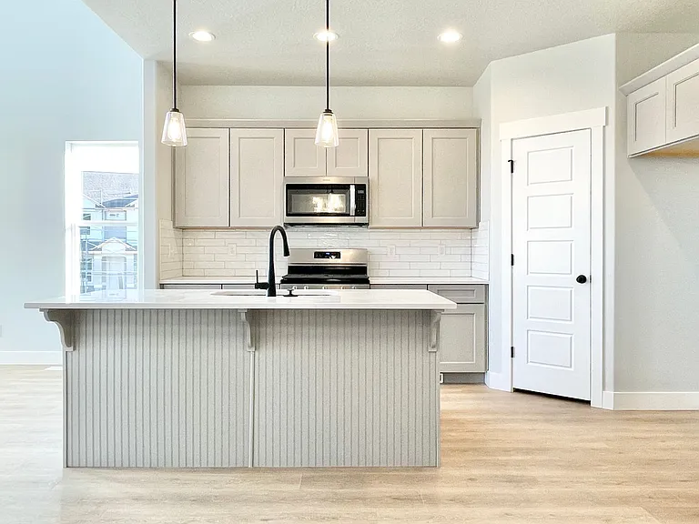 4306 W Silver Peak Ln — Photo 9