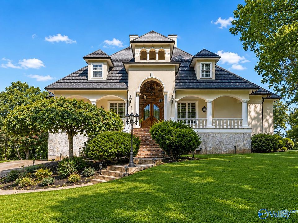 1st image of 1321 Cardessa Ln